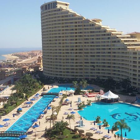 Porto Sokhna Pyramids Apartments With Sea View Families Only Ain Sukhna Ngoại thất bức ảnh
