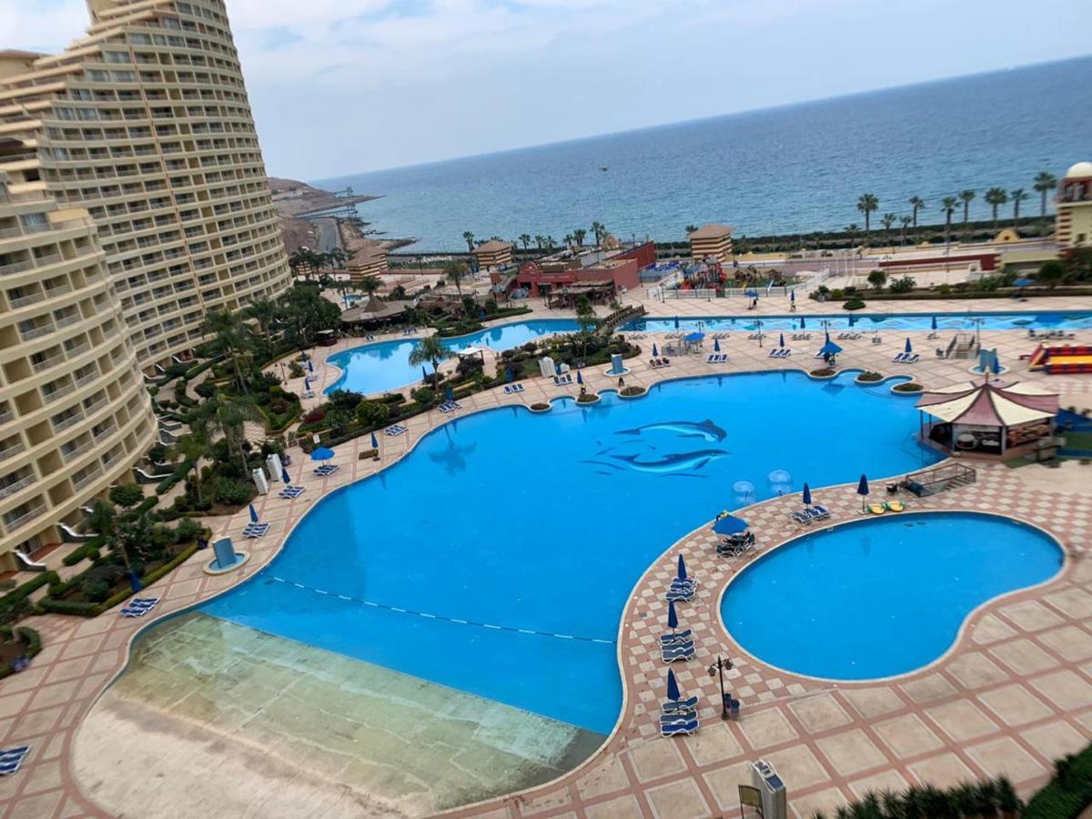 Porto Sokhna Pyramids Apartments With Sea View Families Only Ain Sukhna Ngoại thất bức ảnh