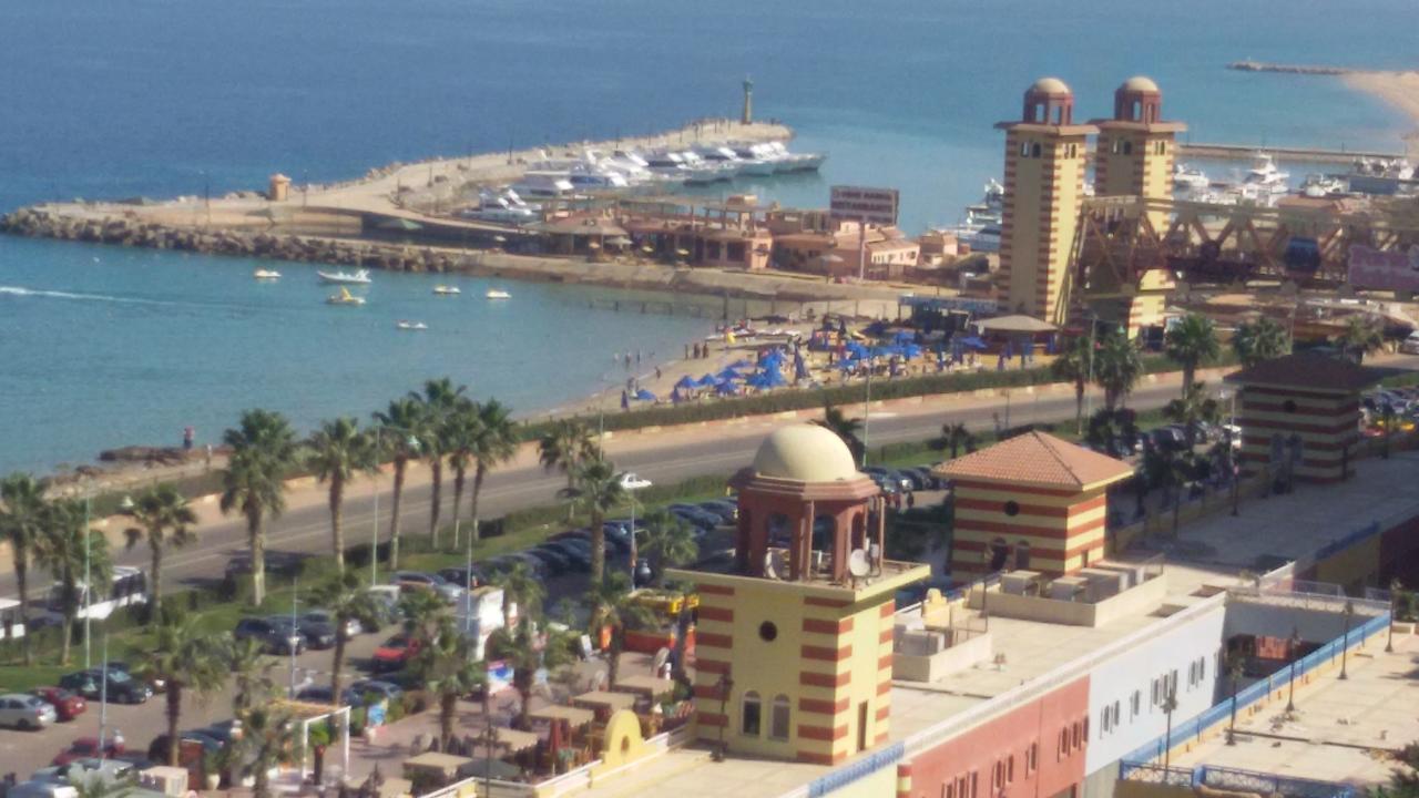 Porto Sokhna Pyramids Apartments With Sea View Families Only Ain Sukhna Ngoại thất bức ảnh